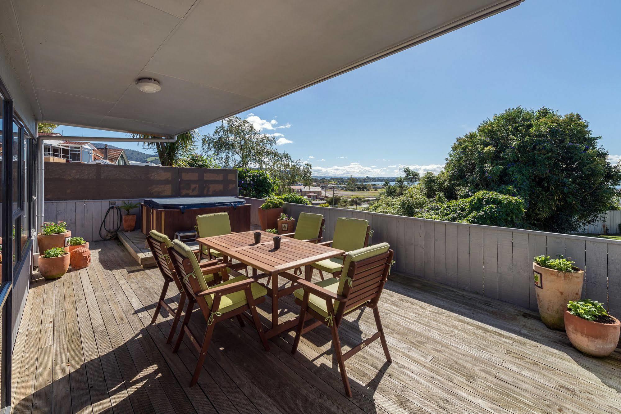 Lakeside City Apartments - Penthouse And Studio Rotorua Exteriér fotografie