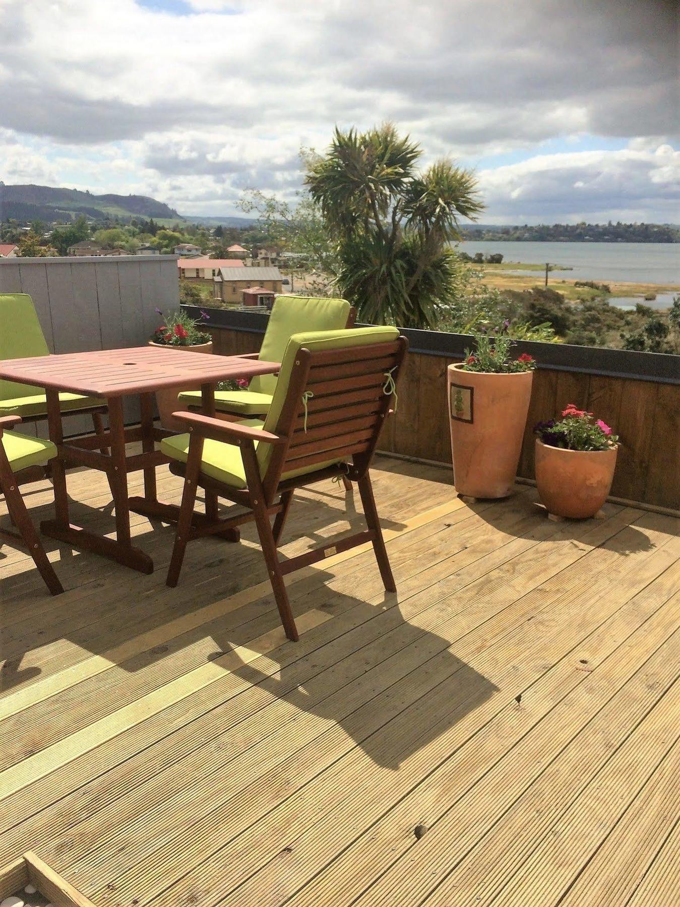 Lakeside City Apartments - Penthouse And Studio Rotorua Exteriér fotografie